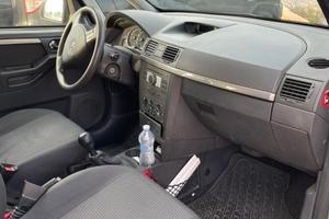 opel meriva x neopatentati