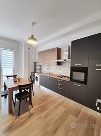 Si affittano 4 stanze - viale Grassi Lecce