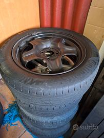  4 cerchi in buone condizioni per Renaul clio