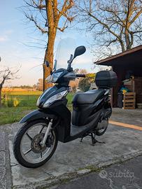 Honda Vision (2013) 11.000km
