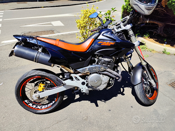 Honda FMX 650 supermotard