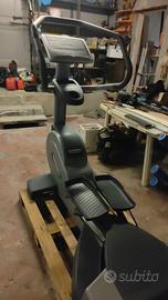 Wave stepper Technogym