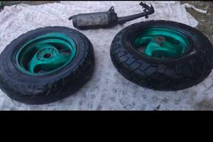 cerchi e marmitta typhone 