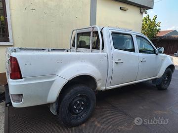 Tata Xenon per ricambi
