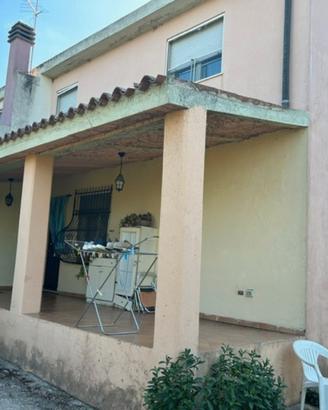 Villa immersa nel verde