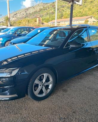 Audi A4 Avant 35 TDI/163 CV S tronic line edition