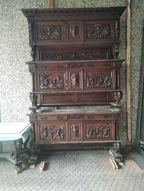 Set antico di 3 cassettoni intagliati