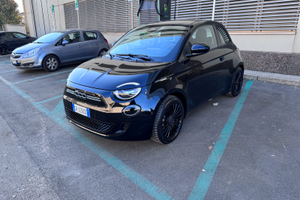 500e 42kw - SUBENTRO LEASING - 12 rate 265 euro
