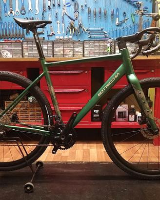 Bottecchia Gravel Monster GRX 610 2x12