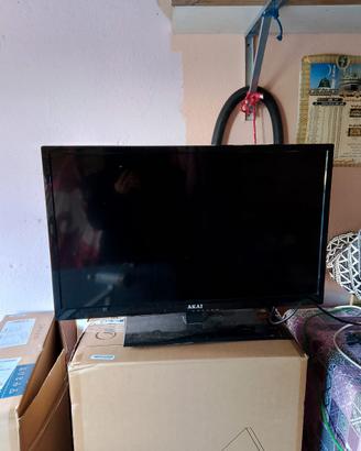 Televisione Akai 32 pollici