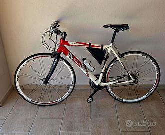 Bicicletta da Corsa/ Fitness bike Lucchino 