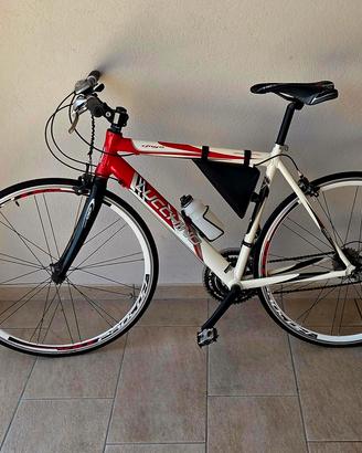 Bicicletta da Corsa/ Fitness bike Lucchino 