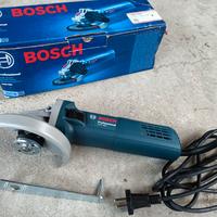 Smerigliatrice Bosch Professional GWS 880