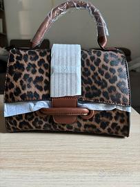 Borsa animalier tigrata