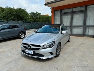 Mercedes CLA 200d Premium / AMG TETTO