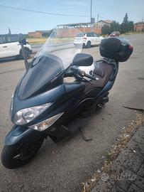 Tmax 500 del 2011