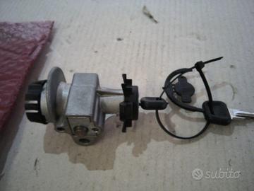 QUADRETTO CHIAVE AVVIAMENTO PEUGEOT SPEEDFIGHT-TRE