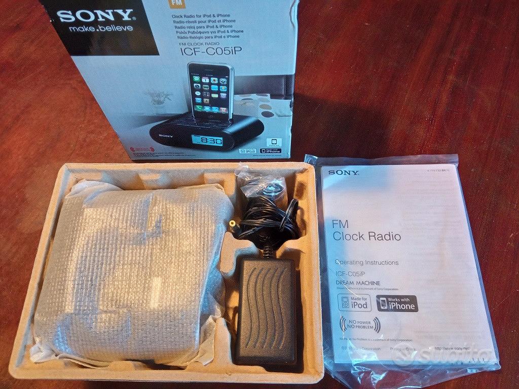 Sony Dream Machine Dual Alarm Clock Radio ICF-C7iP with 30 Pin iPod iPhone Dock