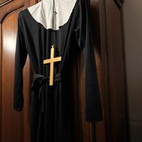 Vestito carnevale da suora