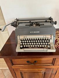 Macchina da scrivere Olivetti Linea 98 Vintage