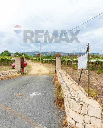 Terreno - Militello in Val di Catania