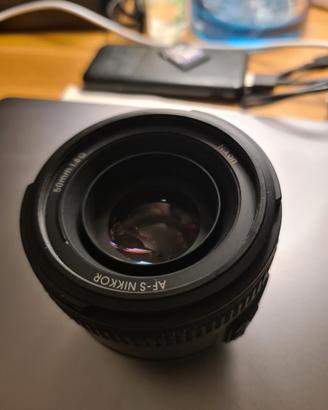 nikon 50 mm f 1.8