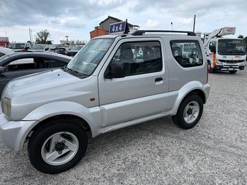 Suzuki Jimny 1.3i 16V cat 4WD JLX