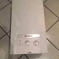 scaldabagno GPL  vaillant usato ancora come  nuovo