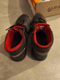 Scarpe antinfortunistiche