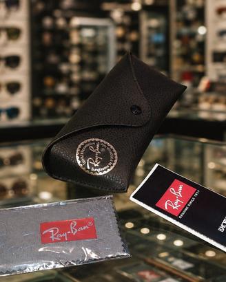 🕶️ Custodia Originale Ray-Ban Nera Nuova con Pann