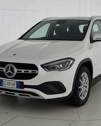 Mercedes-Benz GLA 200 Business auto