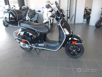 Vespa GTS 300 SUPER