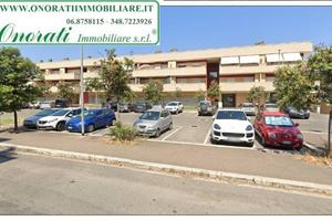 V-568 SAN BASILIO Locale commerciale mq 92