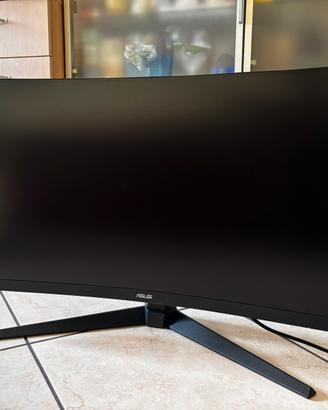 Monitor Gaming Curvo ASUS TUF 31.5" WQHD 170Hz
