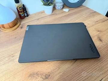 Laptop portatile Lenovo Yoga Slim 6 14IAP8