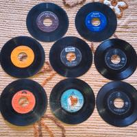 Lotto di 25 dischi 45 giri anni ’60–’80