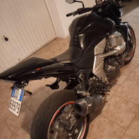 Moto usata solo in strada andatura turistica