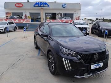 Km 0 - PEUGEOT 2008 ALLURE 1.2 BENZINA 100 CV