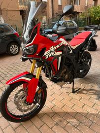Honda CRF 1000L dct africa twin