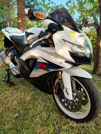 Suzuki gsxr 600 