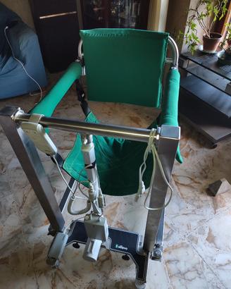 Sedia sollevatore elettrico anziani Sollievo Plus