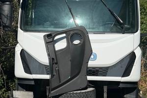 Cabina eurocargo 75 euro 6
