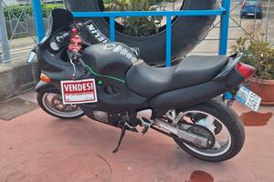 suzuki gsx 750f