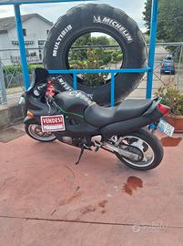 suzuki gsx 750f