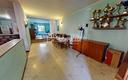 rovellasca-trilocale-con-giardino-e-box-su-due-li