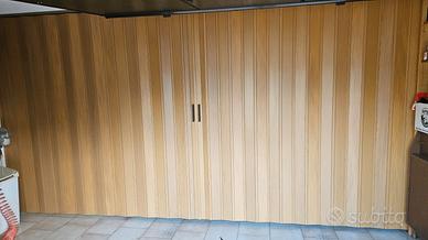 Porta scorrevole a soffitto