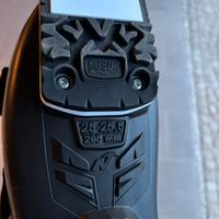 Sci Elan + racchette + scarponi Nordica