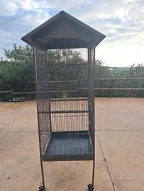 Voliera per pappagalli