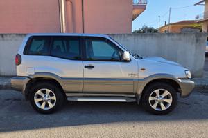 TERRANO II 3.0 150 CV ANCHE PERMUTA