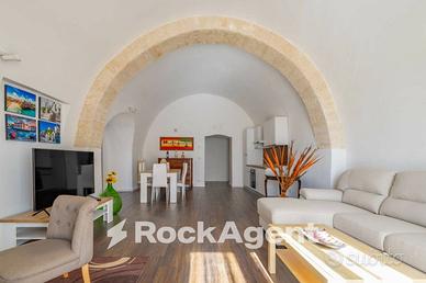 BARI - ZONA VIA AMENDOLA